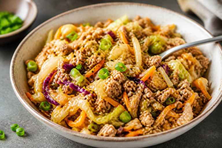Ground Turkey Egg Roll in a Bowl – A Fast, Flavor-Packed Weeknight Dinner