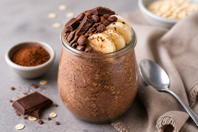 Protein Packed Chocolate Overnight Oats – A Simple, Satisfying Make-Ahead Breakfast