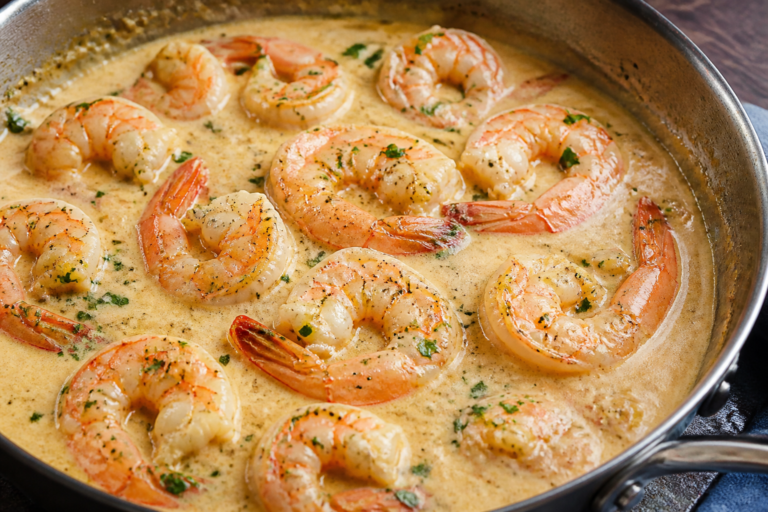 One Pan Creamy Garlic Shrimp – Fast, Cozy, and Weeknight-Friendly